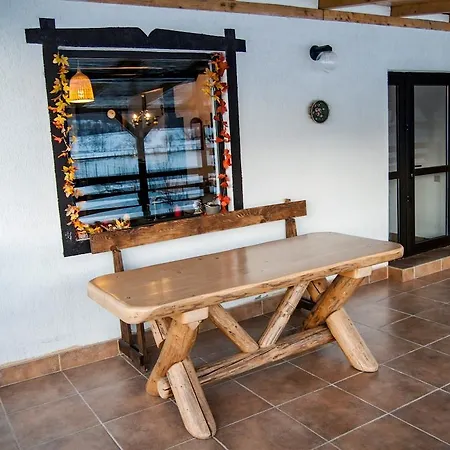 Gasthuis Casa Georgescu 3*